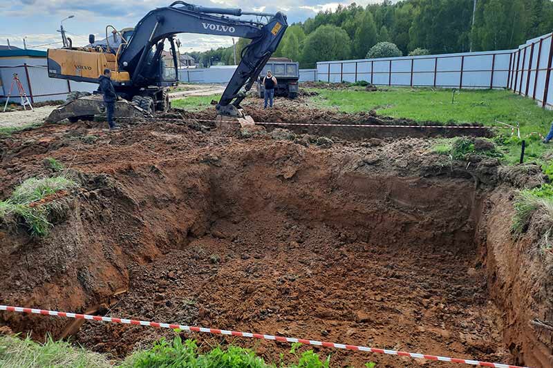 Начато строительство магазина